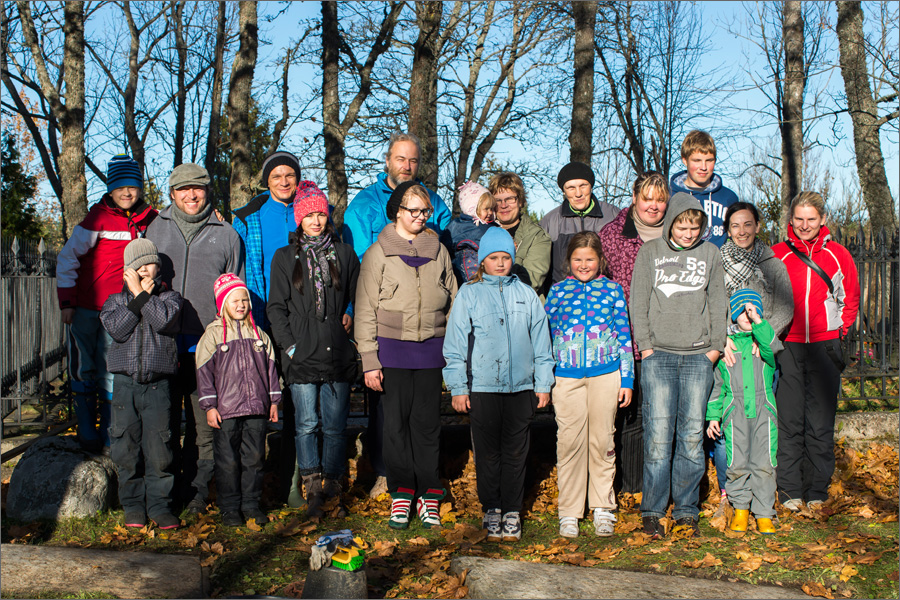 20131025-Reigi-246.jpg - 25. oktoober 2013. Talgud Reigi kalmistul. Foto Mart Mõniste