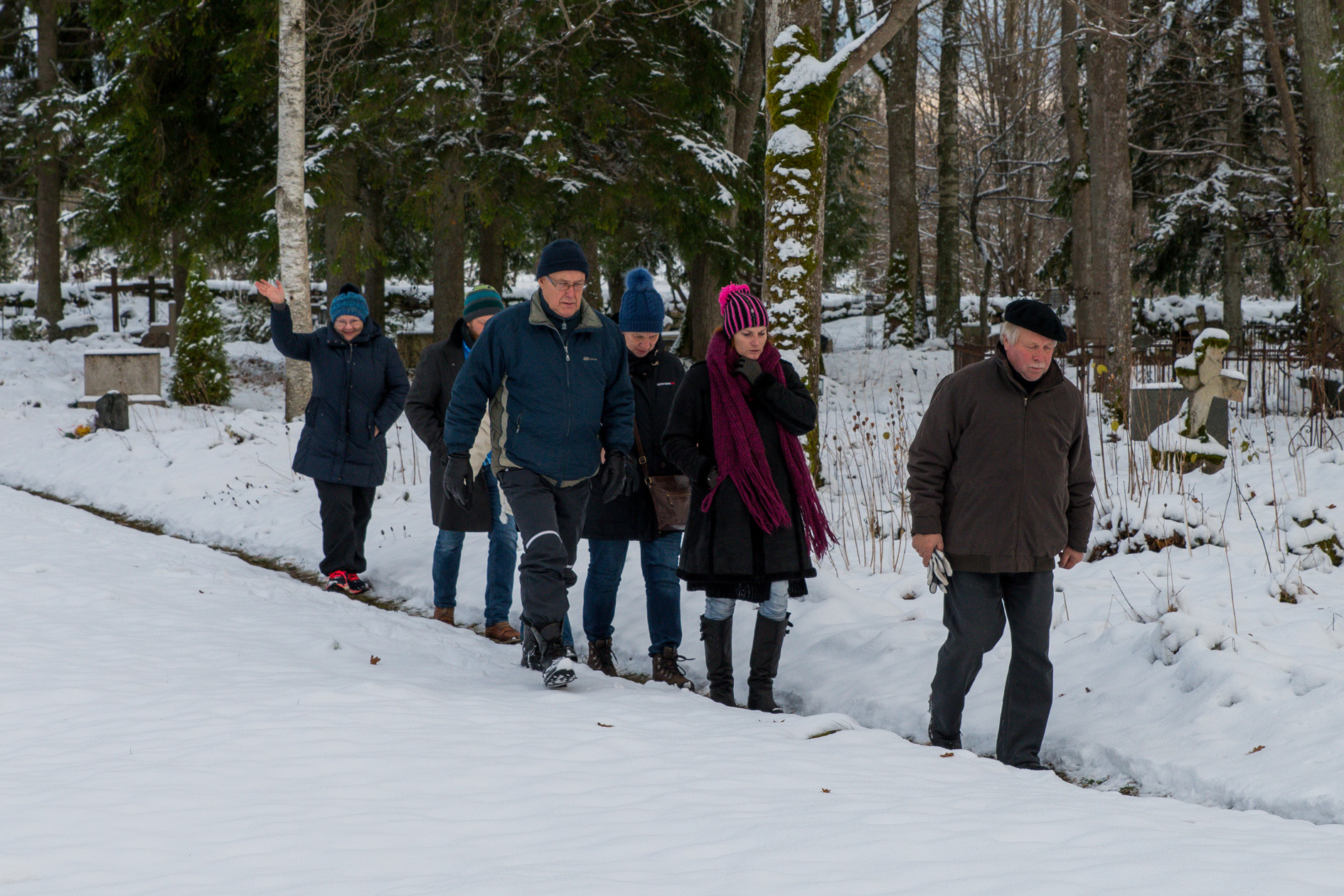 20161104-145-Poide-kalmistu.jpg - 4.11.2016. Pöide kalmistu